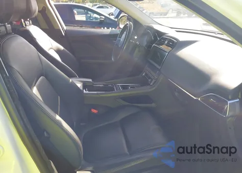 2020 Jaguar F-Pace Premium P250 Awd Automatic z USA, uszkodzony, nr VIN SADCJ2FX5LA630044